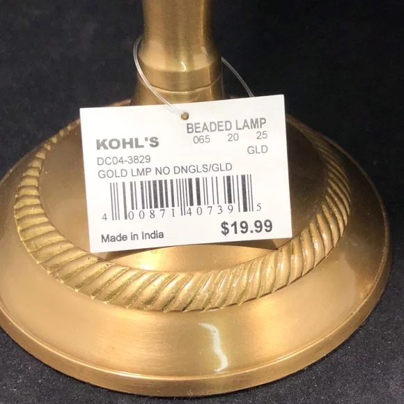 Set of 2 GOLD-TONED TEA-LIGHT CANDLE LAMPS with GOLD COLORED BEADED LAMPSHADES - Picture 3 of 16